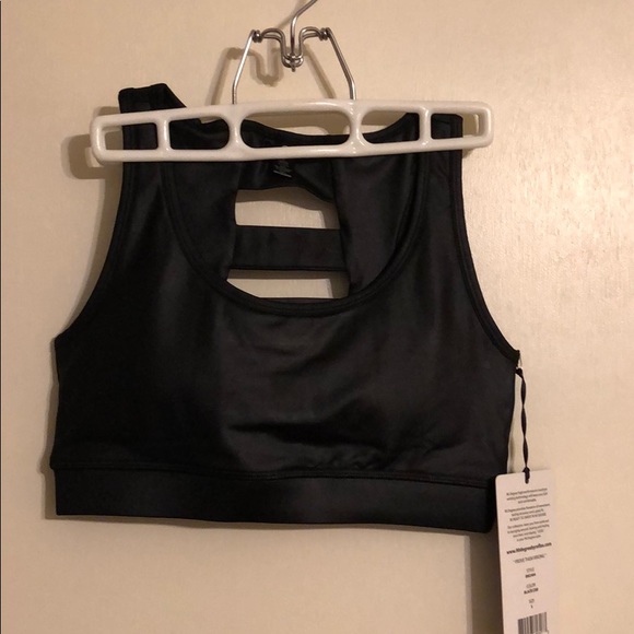90 Degree By Reflex Other - 90 Degree by Reflex metallic black sports bra sz S 90 Degree By Reflex Other - 90 Degree by Reflex metallic black sports bra sz S
